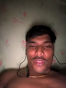 Snapshot of honestbbadboy chatting on 18, 10, 2025 honestbbadboy online show from 18, 10, 2025