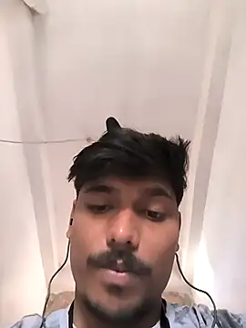 Snapshot of honestbbadboy chatting on 9, 11, 2025 honestbbadboy online show from 9, 11, 2025