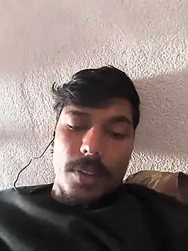 Snapshot of honestbbadboy chatting on 26, 11, 2025 honestbbadboy online show from 26, 11, 2025