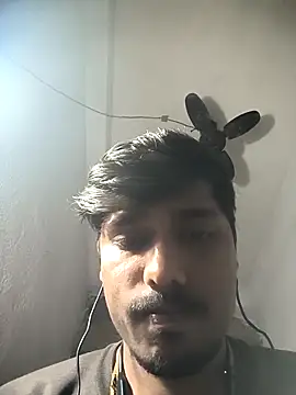 Snapshot of honestbbadboy chatting on 17, 12, 2025 honestbbadboy online show from 17, 12, 2025