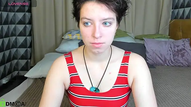 Snapshot of Sara_Frayer chatting on 11, 11, 2025 Sara Frayer online show from 11, 11, 2025