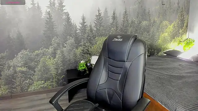 Snapshot of Sara_Frayer chatting on 1, 12, 2025 Sara Frayer online show from 1, 12, 2025