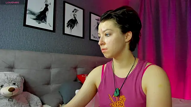 Snapshot of Sara_Frayer chatting on 19, 1, 2026 Sara Frayer online show from 19, 1, 2026