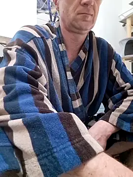 Snapshot of Vintermelon2 chatting on 12, 3, 2026 Vintermelon2 online show from 12, 3, 2026