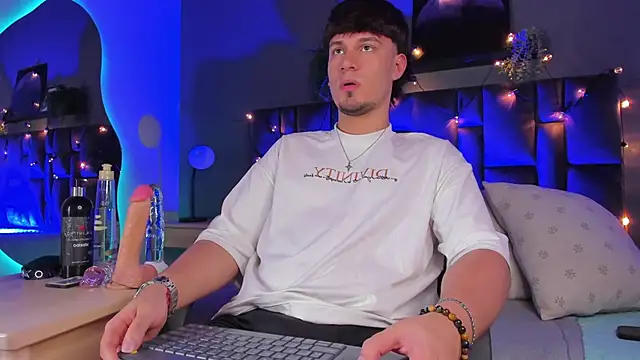 LiamThunder05  online show from 19, 12, 2025