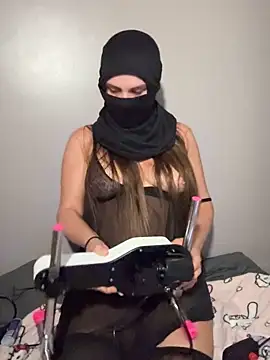 bebecita x online show from 9, 10, 2025