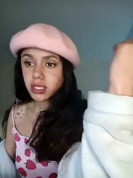 Snapshot of caramel_doll__ chatting on 23, 10, 2025 caramel doll online show from 23, 10, 2025