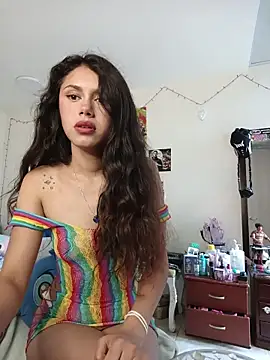 caramel doll   online show from 21, 12, 2025