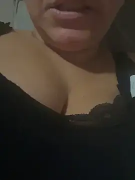 Daiana Andra online show from 1, 12, 2025