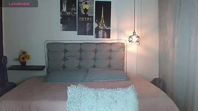 Snapshot of samara_roxx chatting on 15, 11, 2025 samara roxx online show from 15, 11, 2025