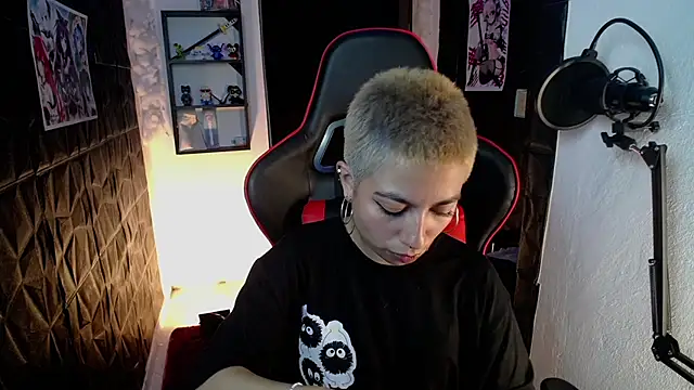 lunarichy22 online show from 11, 11, 2025