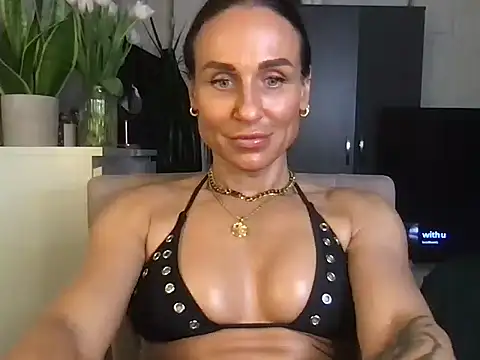 GluteQueenE online show from 10, 1, 2026