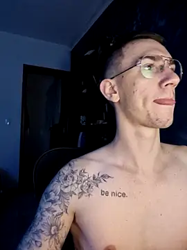 SweetGoodBoy22 online show from 14, 11, 2025