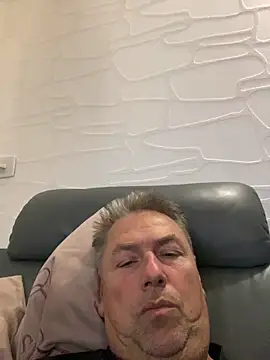 Sklavekay online show from 7, 2, 2026