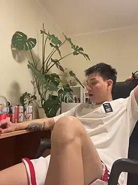 Snapshot of latava chatting on 14, 10, 2025 latava online show from 14, 10, 2025