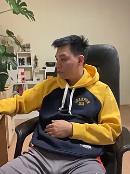 Snapshot of latava chatting on 27, 10, 2025 latava online show from 27, 10, 2025