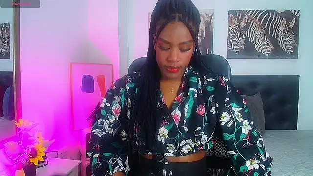 PaulinaEbony online show from 7, 10, 2025