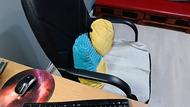 Ledi Catherin online show from 8, 1, 2026