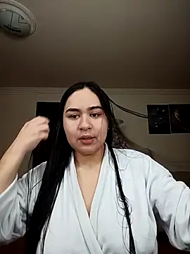 Mia belmontt online show from 2, 12, 2025