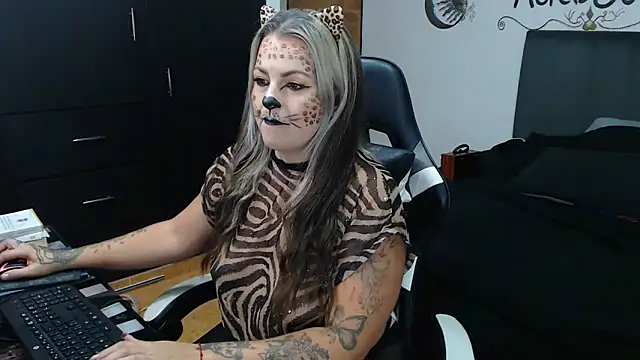 Snapshot of perlagoloza05 chatting on 1, 11, 2025 perlagoloza05 online show from 1, 11, 2025