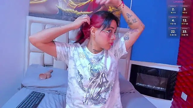 Nixielee  online show from 27, 10, 2025