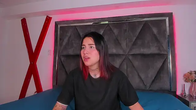 Nixielee  online show from 30, 10, 2025