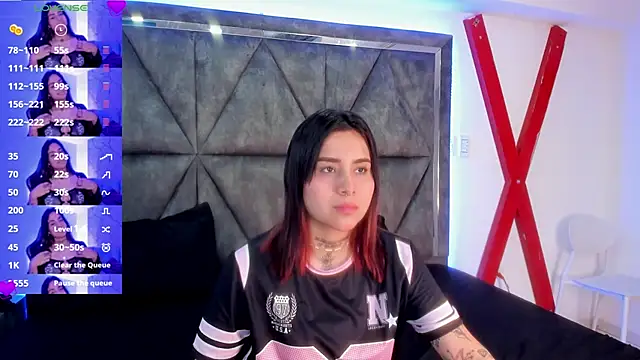 Nixielee  online show from 21, 11, 2025