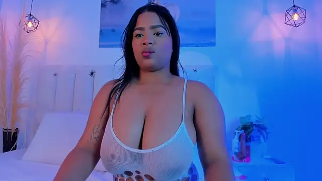 gaby blake  online show from 23, 10, 2025