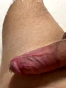 Snapshot of GiNo_93 chatting on 21, 10, 2025 GiNo 93 online show from 21, 10, 2025