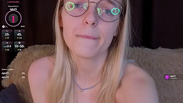 MonicaShiny online show from 26, 10, 2025