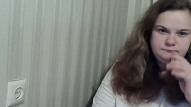 HarmonyKarera online show from 6, 11, 2025