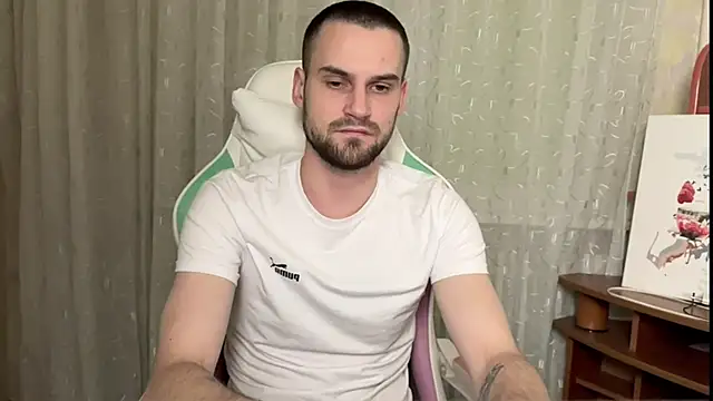 Snapshot of Iveraan chatting on 25, 10, 2025 Iveraan online show from 25, 10, 2025