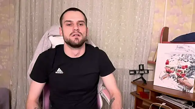 Snapshot of Iveraan chatting on 15, 11, 2025 Iveraan online show from 15, 11, 2025