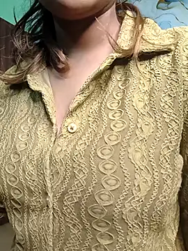 Laura 43 online show from 7, 11, 2025