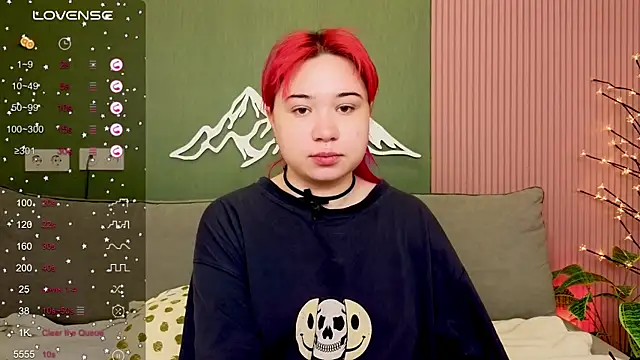 Klee Love online show from 20, 10, 2025