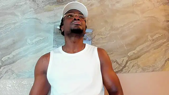 COMPTON 01 online show from 17, 10, 2025