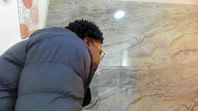 COMPTON 01 online show from 24, 10, 2025