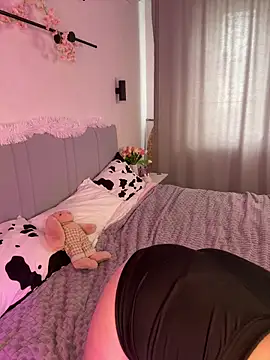 JenniferLouns online show from 16, 10, 2025