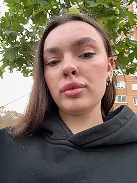 JenniferLouns online show from 12, 11, 2025