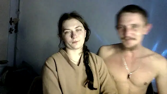 Twolatte1520 online show from 8, 2, 2026