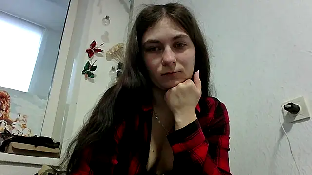 Twolatte1520 online show from 6, 3, 2026