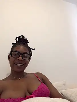CurvyGoddessXxx online show from 5, 10, 2025