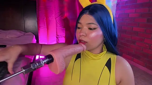 TinixMorgan online show from 9, 11, 2025