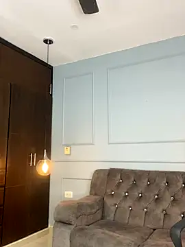 Rose monroee online show from 1, 12, 2025