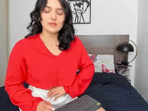 CutieHott online show from 4, 10, 2025