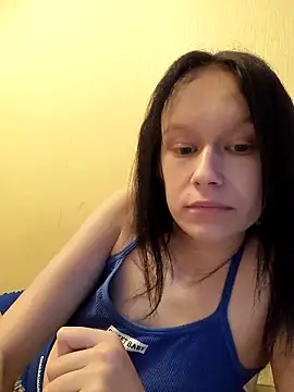 Snapshot of AlettaPaltrova chatting on 13, 10, 2025 AlettaPaltrova online show from 13, 10, 2025