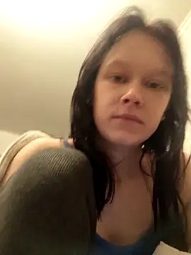 Snapshot of AlettaPaltrova chatting on 22, 10, 2025 AlettaPaltrova online show from 22, 10, 2025