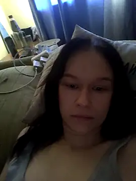 Snapshot of AlettaPaltrova chatting on 27, 11, 2025 AlettaPaltrova online show from 27, 11, 2025