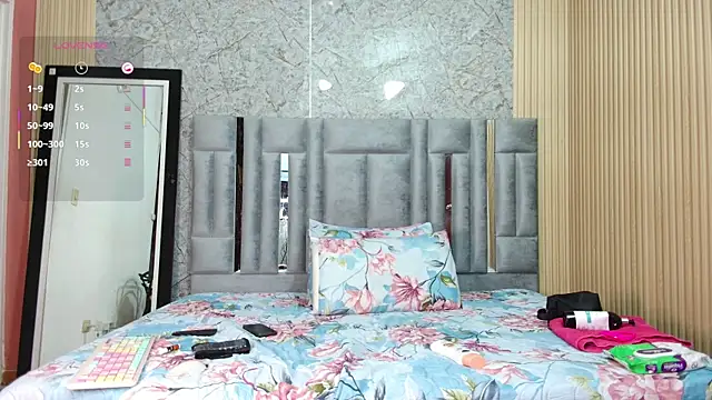 CheatingNeighborr online show from 4, 2, 2026