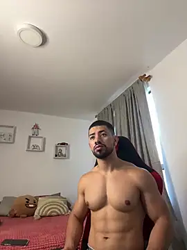 Ezzio Scolaro online show from 7, 11, 2025